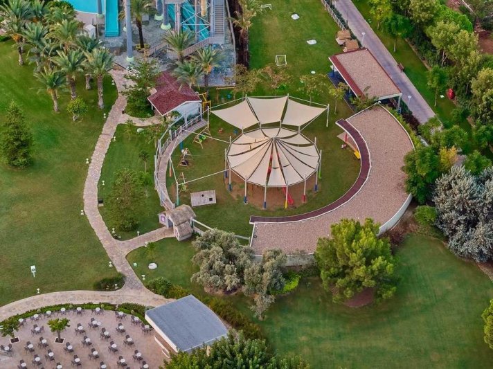 Antalya utazás Lara Barut Collection