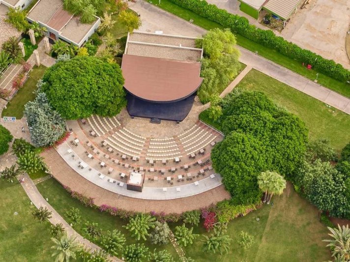 Antalya utazás Lara Barut Collection