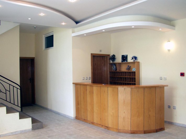 Napospart utazás Larisa Hotel