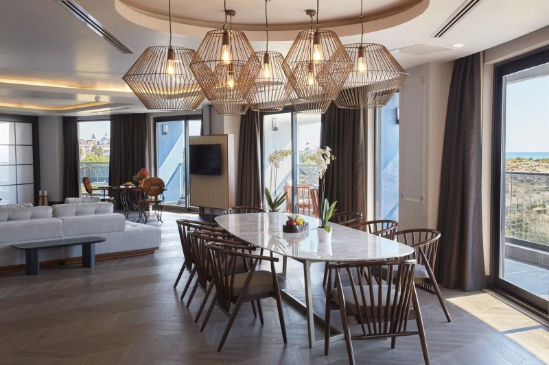 Unique Suite
