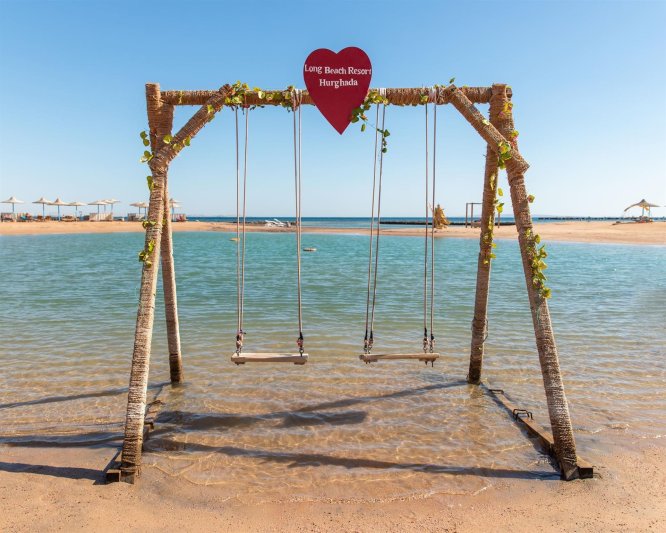 Hurghada utazás Long Beach Resort Hurghada