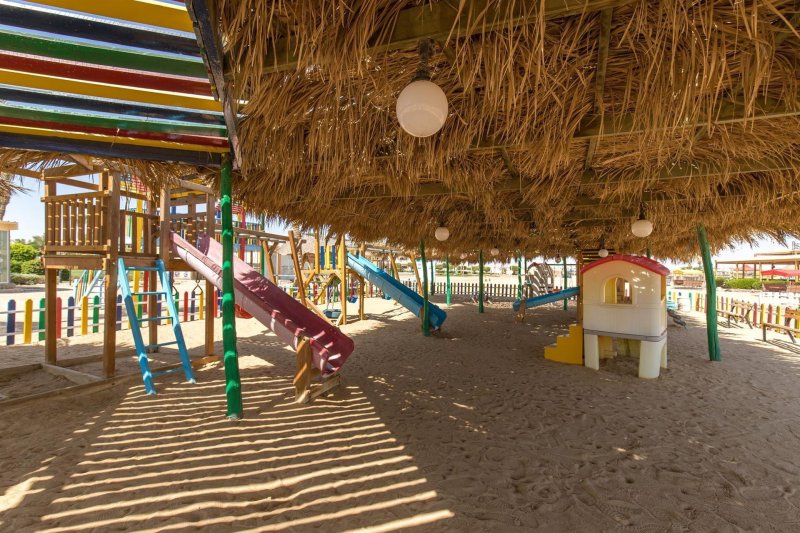 Hurghada utazás Long Beach Resort Hurghada