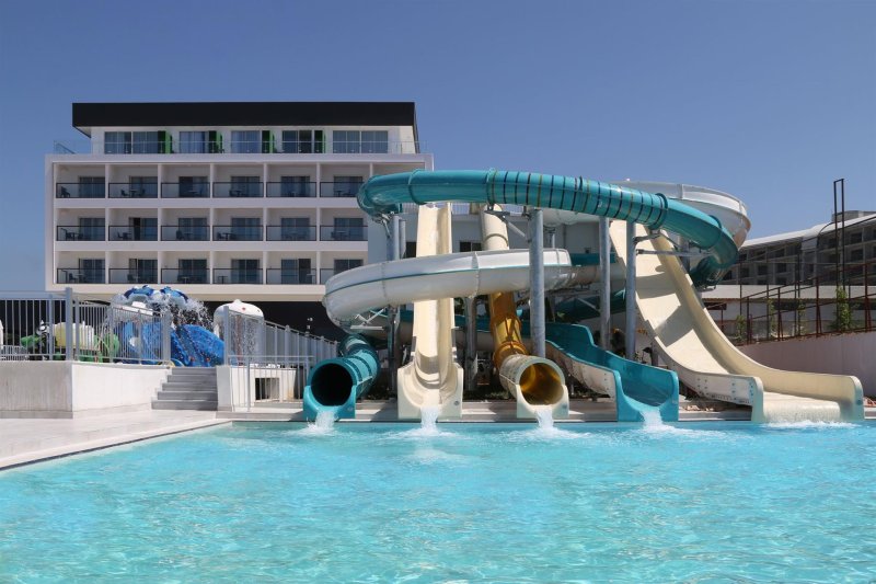 Lonicera West Hotel (ex. Gold Island Family) Alanya