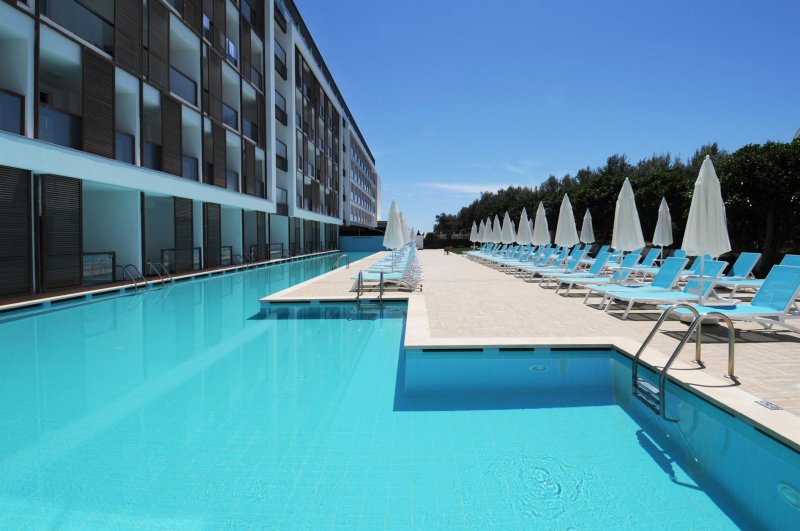 Lonicera West Hotel (ex. Gold Island Family) Alanya