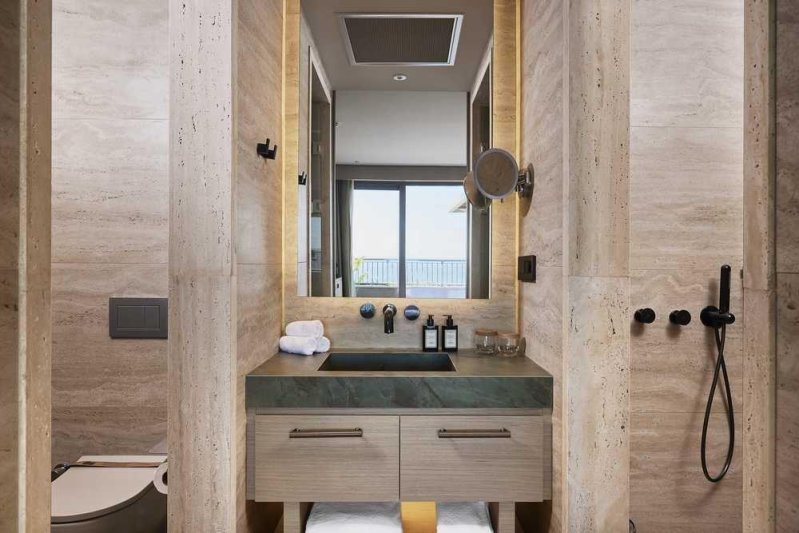 Superior Family Suite Sea View