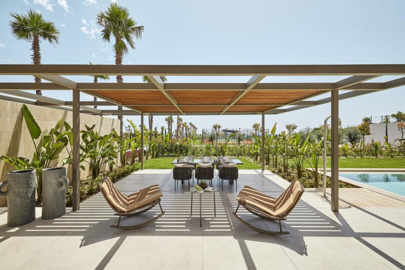 Presidental Suite Garden & Pool View