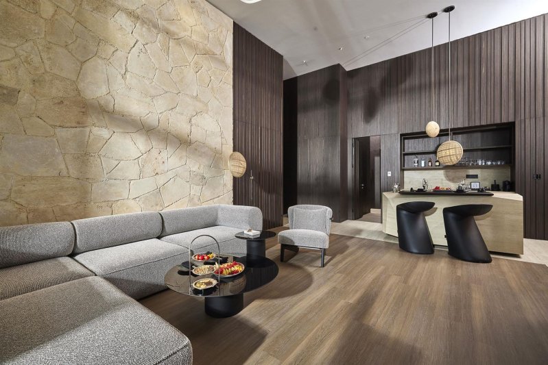 Presidental Suite Garden & Pool View