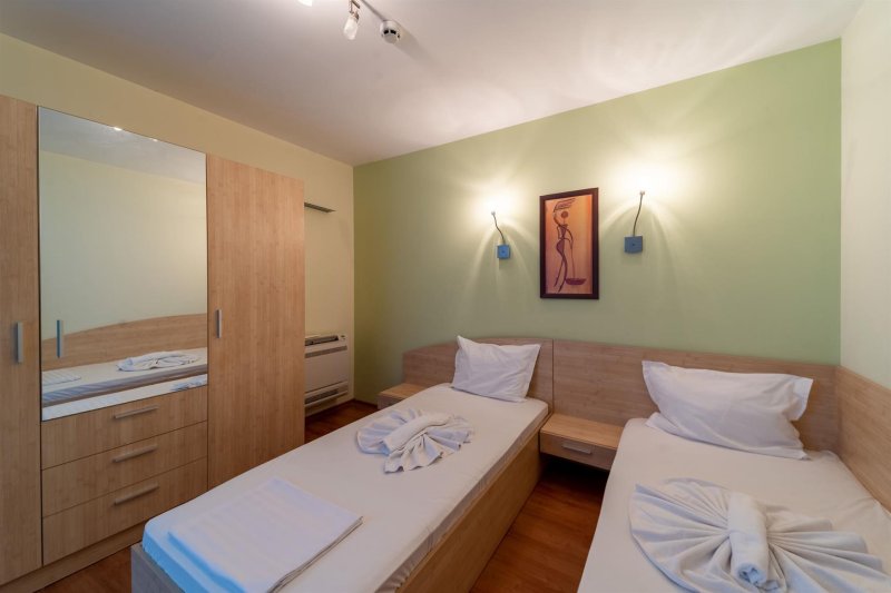 2 Bedroom Apartment