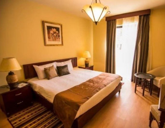 One Bedroom Suite