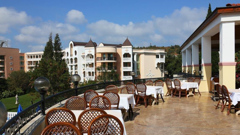 Marina Royal Palace Napospart