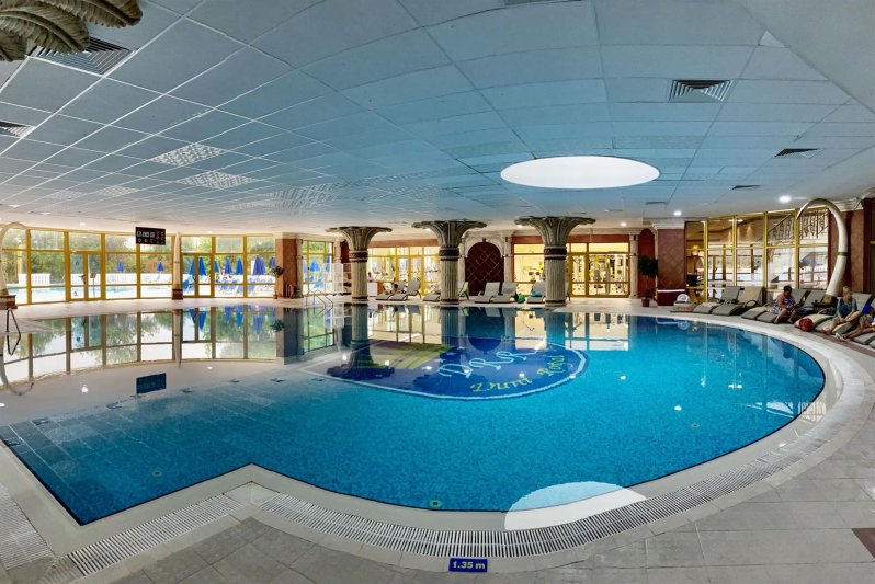 Marina Royal Palace Napospart