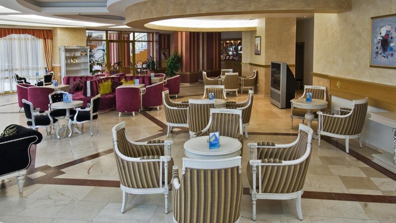 Marina Royal Palace Napospart