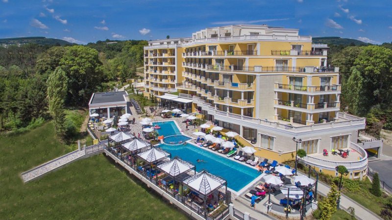 Napospart utazás Marina Sands