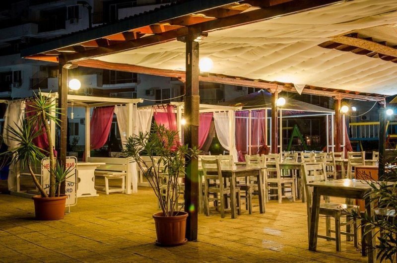 Napospart utazás Marina View Fort Beach Apart Hotel