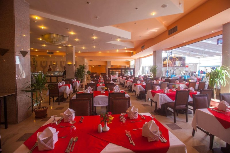 Hurghada utazás Marlin Inn Azur Resort