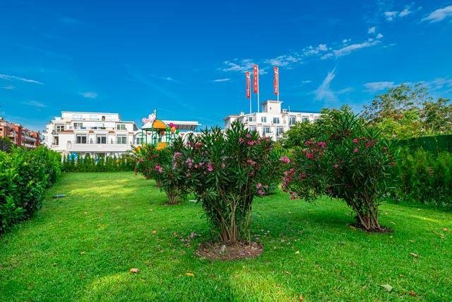 Napospart utazás Martinez