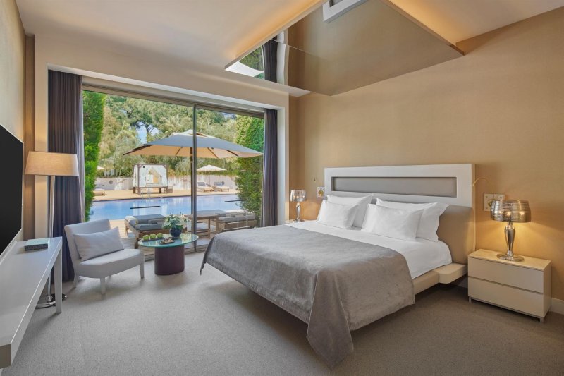 Terrace Laguna Family Suite (100 m2)