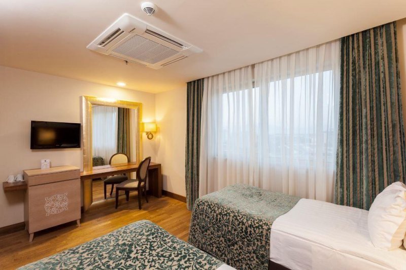 Family Room 2 Bedrooms