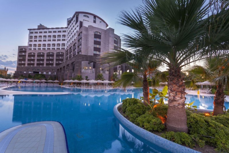 Antalya utazás Melas Lara Hotel