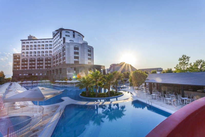 Antalya utazás Melas Lara Hotel