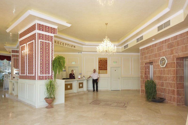 Mena Palace Napospart