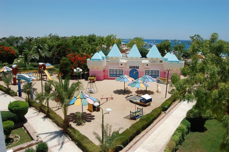 Hurghada utazás Menaville Resort Safaga