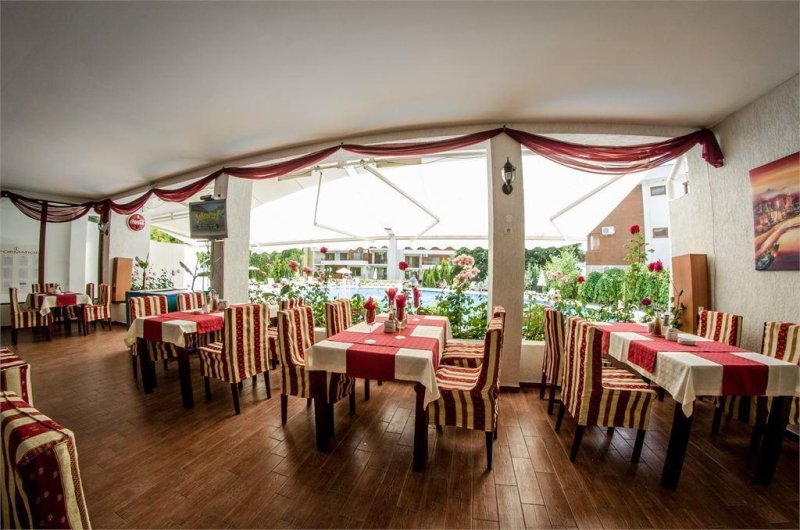 Napospart utazás Messambria Fort Beach