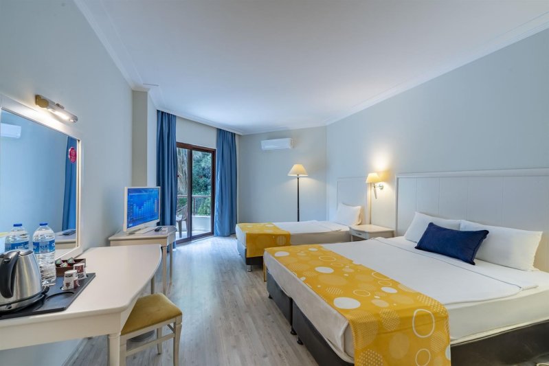 Standard Room Land View