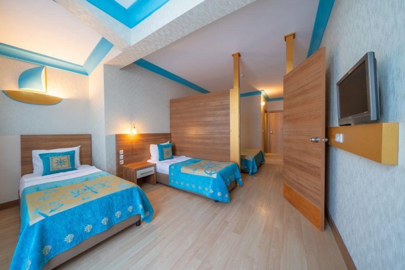 Large Room With Seperator