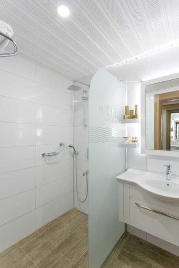 Standard Room Land View