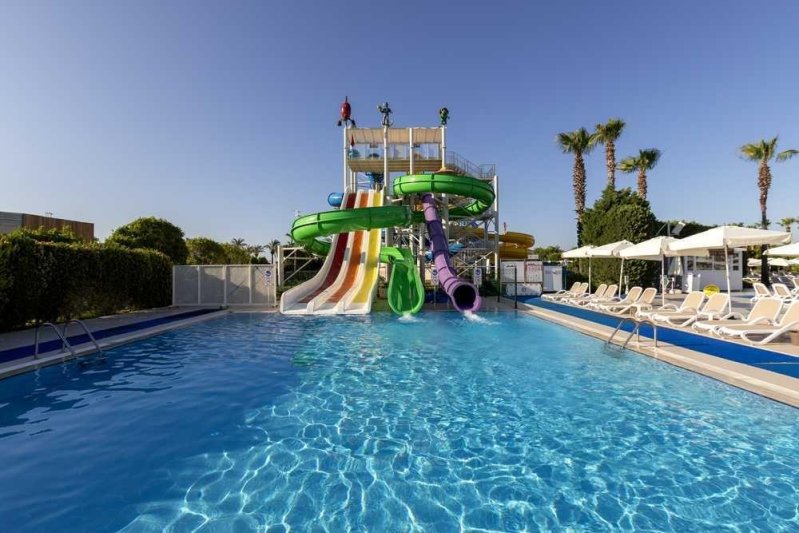 Antalya utazás Miracle Resort Hotel