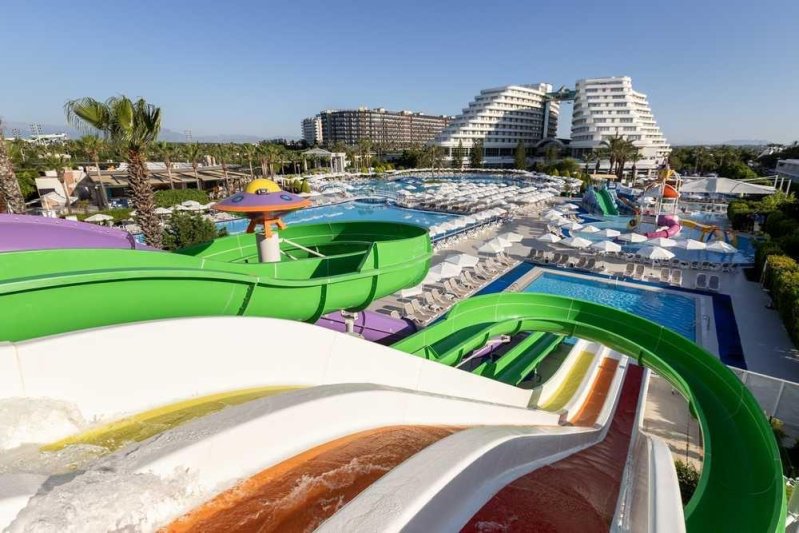 Antalya utazás Miracle Resort Hotel