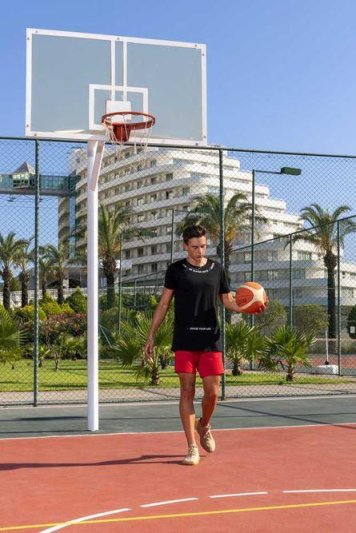 Antalya utazás Miracle Resort Hotel