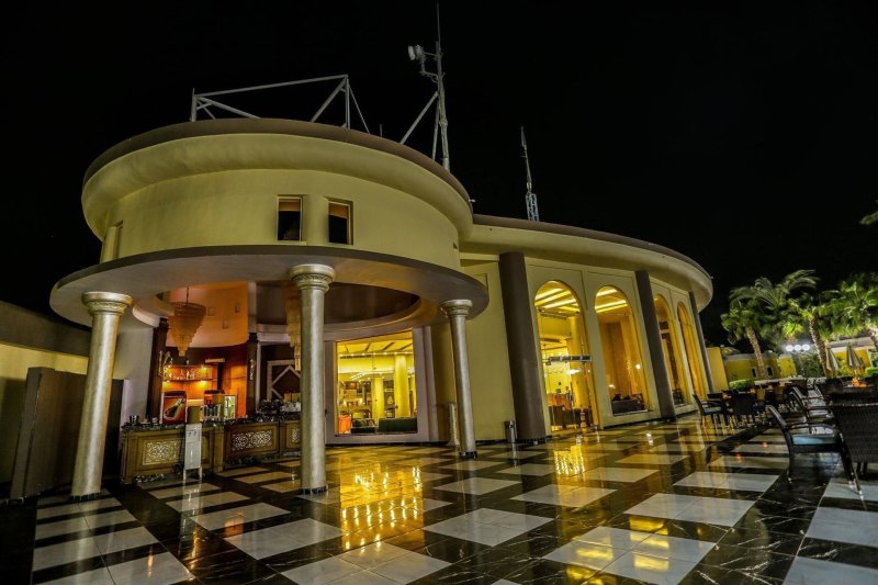 Hurghada utazás Mirage Bay Resort & Aqua Park