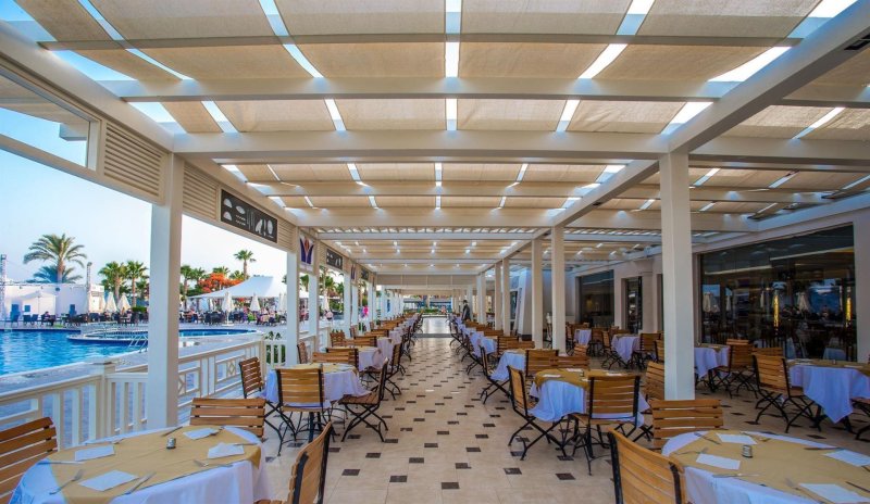 Hurghada utazás Mirage Bay Resort & Aqua Park