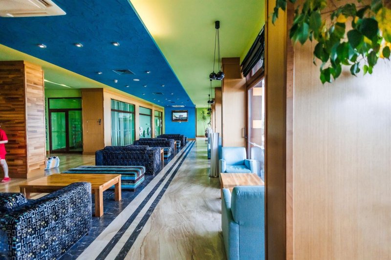 Napospart utazás Mirage