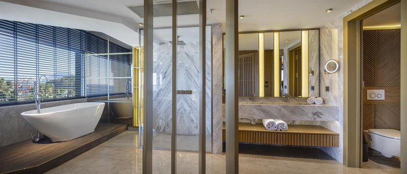 Deluxe Family Suite