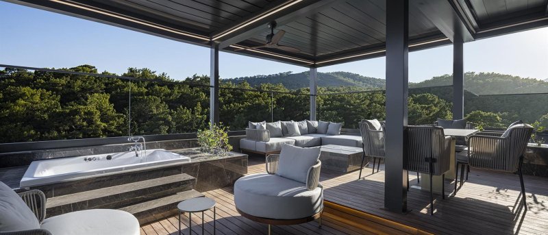 Unique Suite