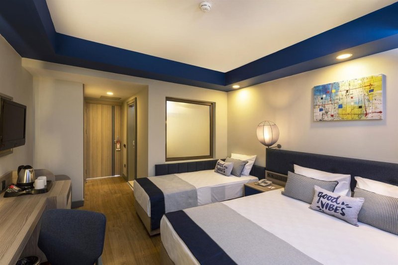 Economy Annex Room