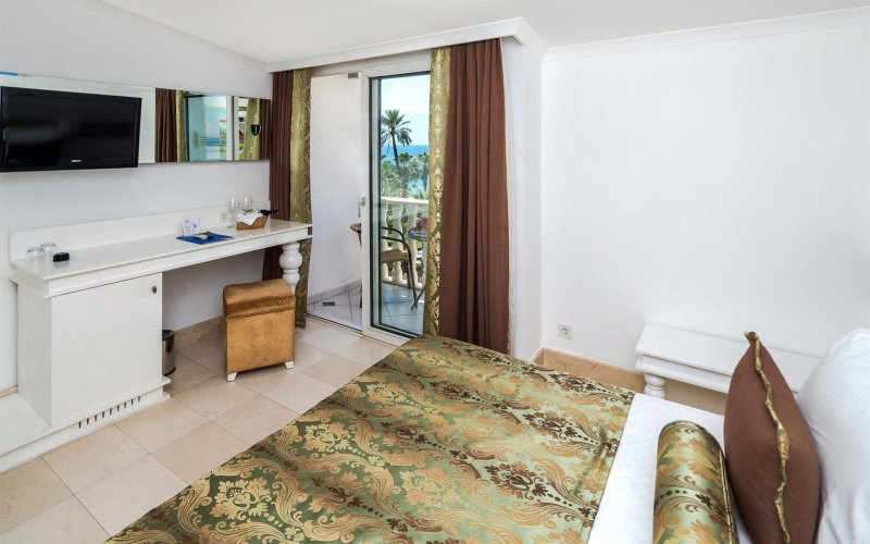 Standard Room Land View