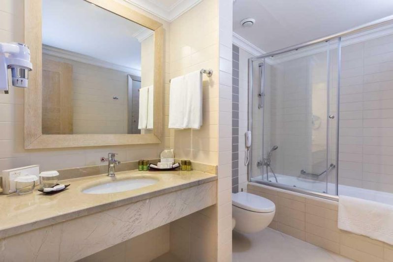 Familes-Couples Standard Room Sea View