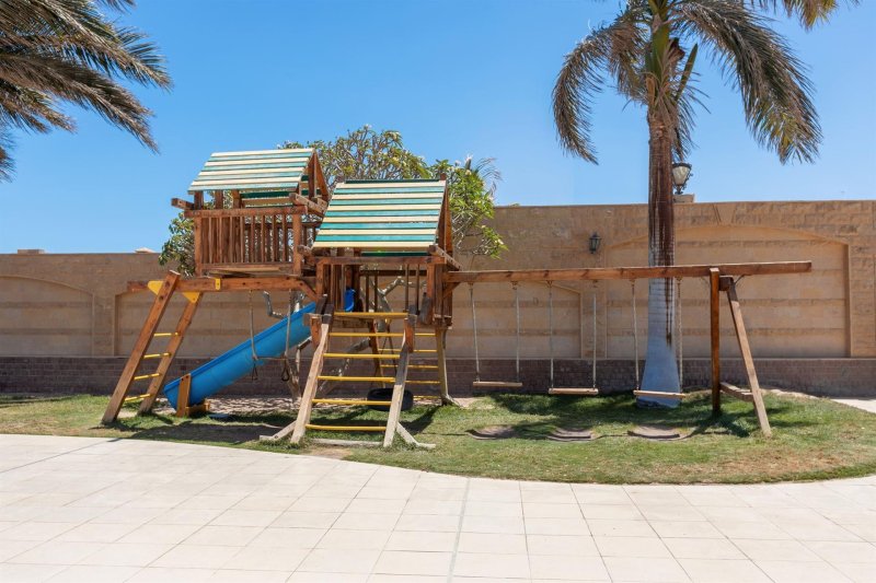 Hurghada utazás Palm Beach Resort