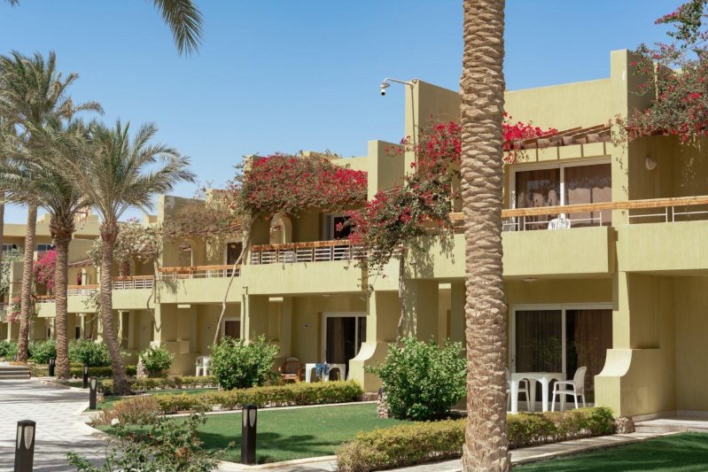 Hurghada utazás Palm Beach Resort