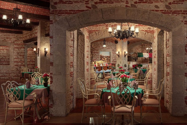 Hurghada utazás Palm Royale Soma Bay