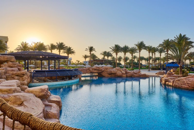 Hurghada utazás Palm Royale Soma Bay