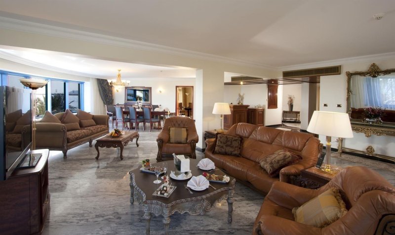 Presidential Suite