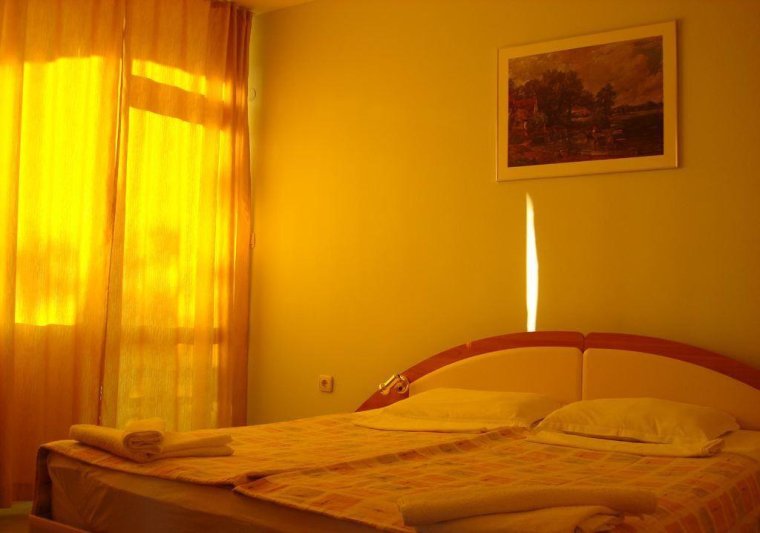 1 Bedroom Apartment Sea View