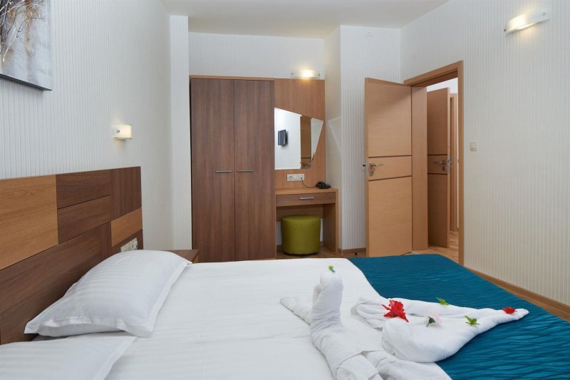 Napospart utazás Paradise Beach