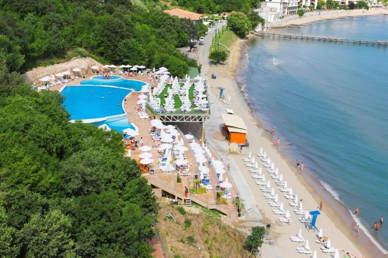 Napospart utazás Paradise Beach