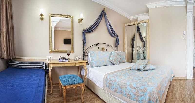 Standard Room Pool View